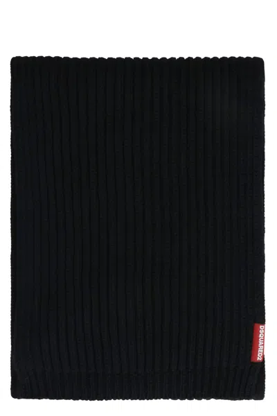 Dsquared2 Hat And Scarf Set