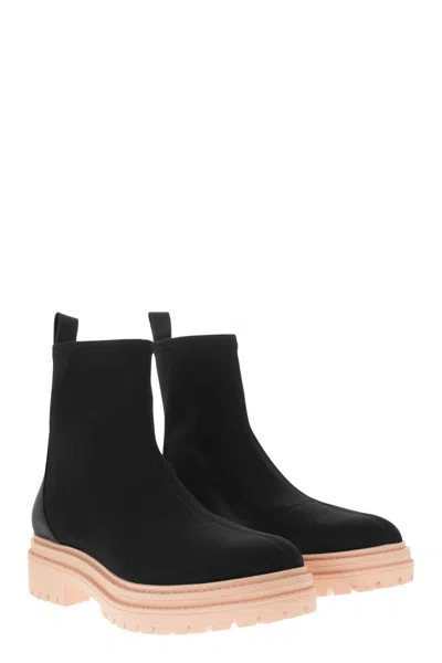 Michael Michael Kors Comet Ridged-rubber Sole Boots