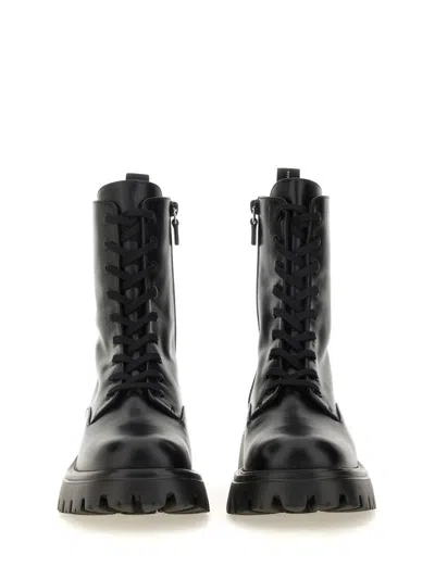 Stuart Weitzman Emerson Leather Ranger Booties