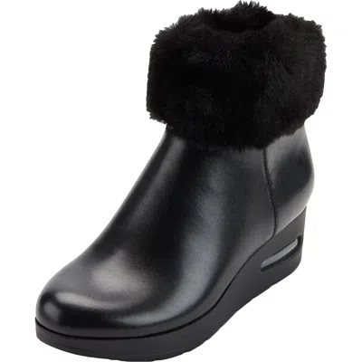Dkny Abri Womens Faux Leather Faux Fur Lined Booties In Multi