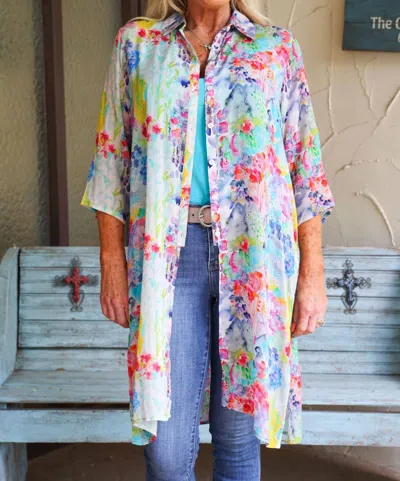 Apny Button Down Long Top Or Kimono With Side Slits In Multi Colored Floral In Multi