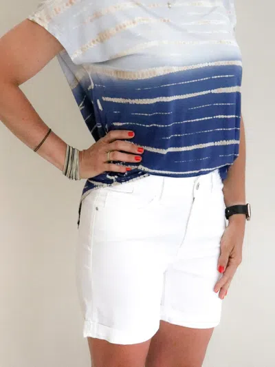 Charlie B Rolled Up Cuff Shorts In White In White