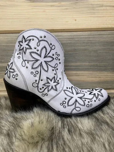 Caborca Silver Bootie In White And Black In Multi