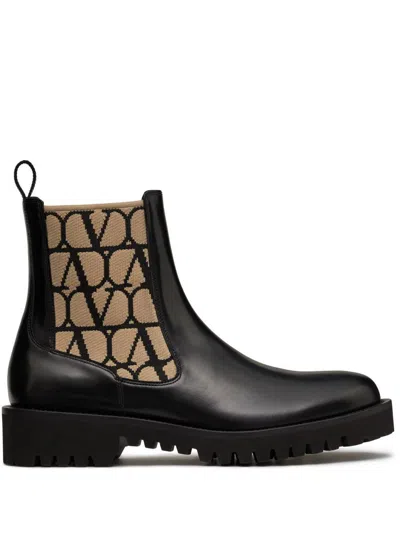 Valentino Garavani Boots In Naturale/nero/nero