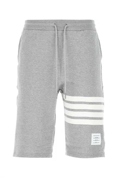 Thom Browne Men Classic Sweat Shorts With Engineered 4 Bar Stripes In Classic Loop Back In Grey