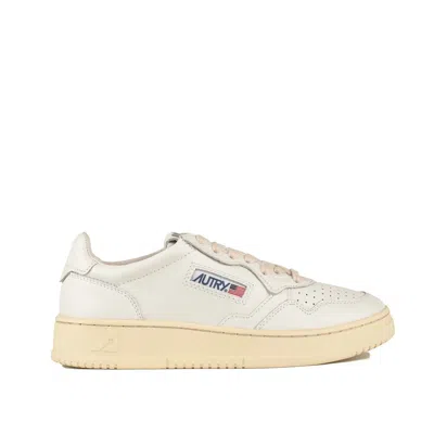 Autry Sneakers 01 Medalist In White