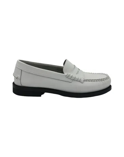 The Sharp Corner Mocha Sabot Shoe In White