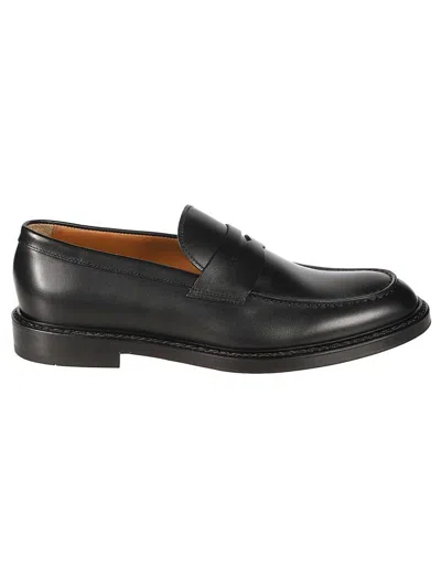 Doucal's Sneakers In Black