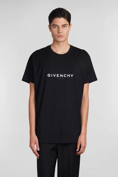 Shop Givenchy T-shirt In Black