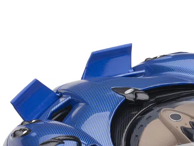 Diecast Model Autoart Pagani Huayra Roadster Blue Tricolore Carbon Fiber With Black Top With Luggage Set 1/18 Model Car By