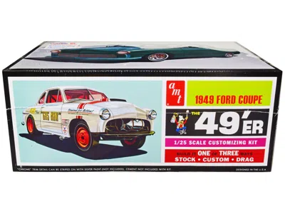 Diecast Model Amt Skill 2 Model Kit 1949 Ford Coupe "the 49'er" 3-in-1 Kit 1/25 Scale Model By Amt