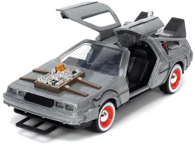 Diecast Model Jada Delorean Dmc (time Machine) Brushed Metal "back To The Future Part Iii" (1990) Movie "hollywood Ride