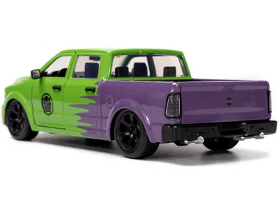 Jada Toys Marvel Hulk Figura Con Modellino Auto 2014 Dodge Ram 1500 Set Di Personaggi Marvel Avengers Da Collezione 6 Cm E Auto Giocattolo 20 Cm Per Gli Appassionati Di Marvel E I Bambini Dagli