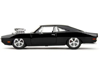 Diecast Model Jada Dodge Charger R/t Black With Dom Diecast Figure "fast & Furious" (2009) Movie "hollywood Rides" Seri