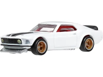 Diecast Model Hotwheels 1969 Ford Mustang Boss 302 White With Black Stripes "fast & Furious 6" (2013) Movie "premium" Series