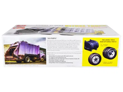 Diecast Model Amt Skill 3 Model Kit Ford C-900 Garwood Refuse Garbage Truck With Load-packer 1/25 Scale Model By Amt