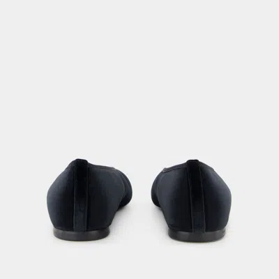 Totême Toteme Minimalist Velvet Ballerinas Shoes In Black