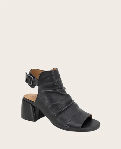 Gentle Souls - Marrion Slingback Block Heel Sandal In Black Leather
