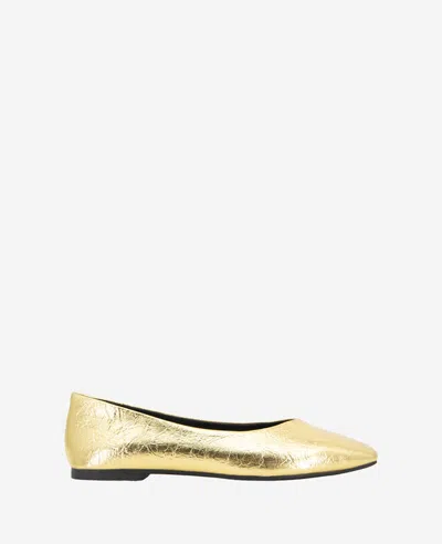 Kenneth Cole Johanna Square Toe Flat In Gold