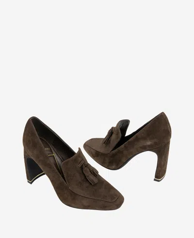 Kenneth Cole Nova Pump In Chocolate Suede