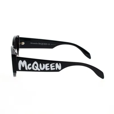 Alexander Mcqueen Sunglasses In Black