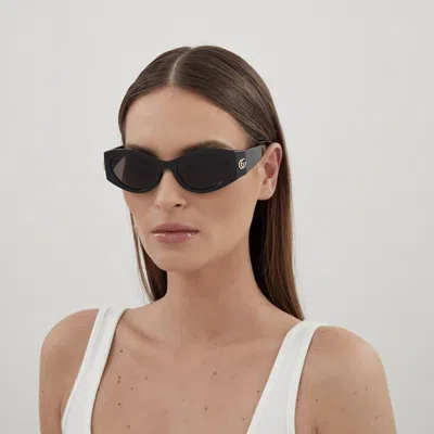 Gucci Gg Corner Cat Eye Sunglasses In Black
