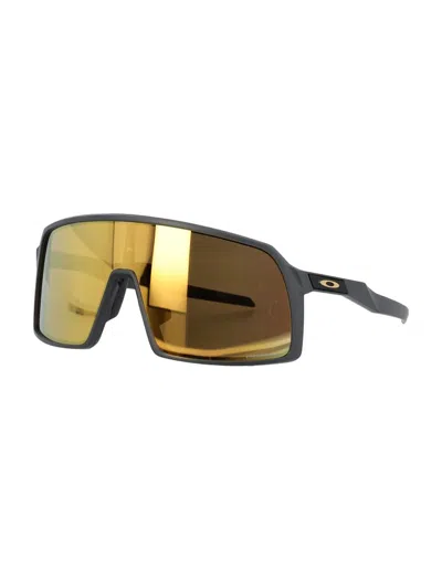 Oakley Oversized Rectangular Frame Sunglasses With Tinted Lenses In Black