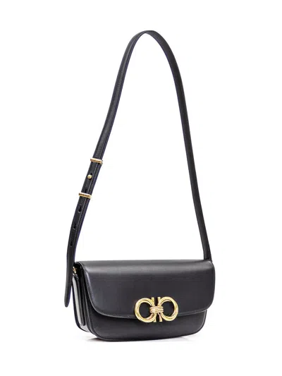 Ferragamo Trapezio S Bag In Black