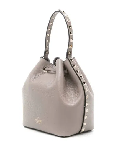 Valentino Rockstud Leather Bucket Bag In Moon Taupe