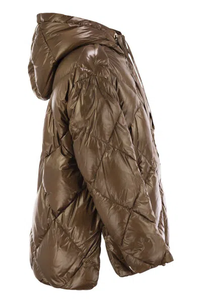 S Max Mara Angy Drip Proof Technical Canvas Duvet In Brown