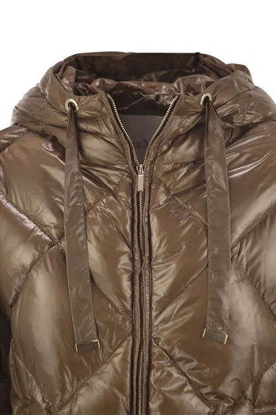 S Max Mara Angy Drip Proof Technical Canvas Duvet In Brown