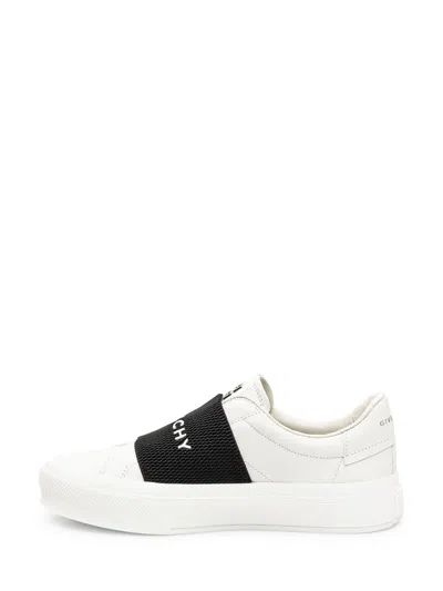 Givenchy City Sport Sneakers In White