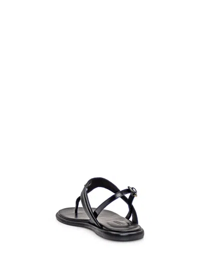 Isabel Marant Round Head Flat-soled Sandals In Black