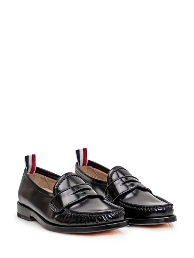 Thom Browne Leather Loafers With Round Toe And Rubber Sole In Black