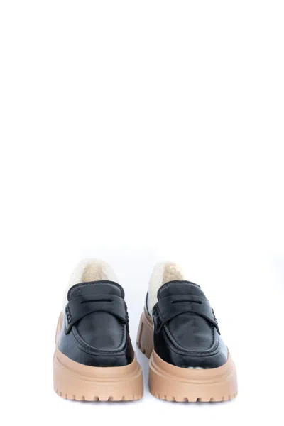 Hogan Loafers Chunky Sole Round Toe In Black