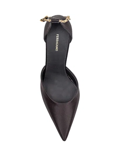 Ferragamo 70mm Cable-link Chain Satin-finish Pumps In Black