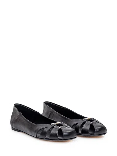 Ferragamo Gancini Ornament Flat Ballerina Shoes In Black