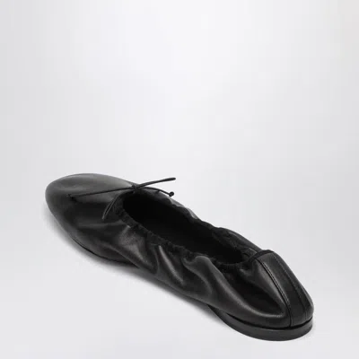 The Row 10mm Hereditas Leather Ballerina Flats In Black