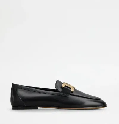 Shop Tod's Flat Shoes In Black