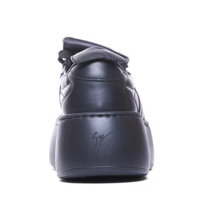 Giuseppe Zanotti League Quilted Round Toe Platform Sneakers In Black