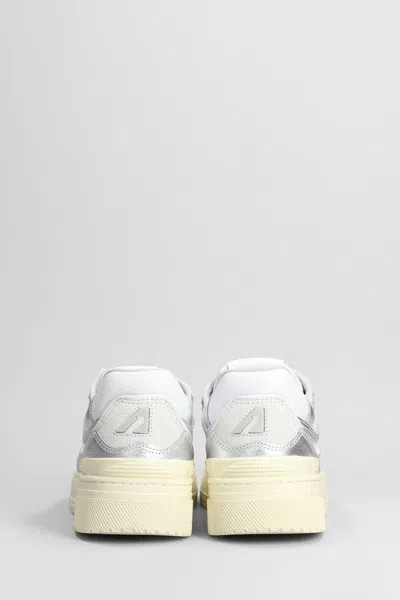 Autry Silver And White Low Top Sneakers With Logo Patch In Metallic Leather Woman In White