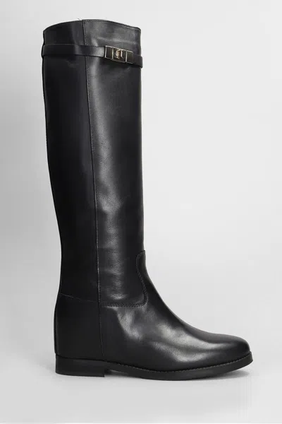 Julie Dee Boots With Studs In Black