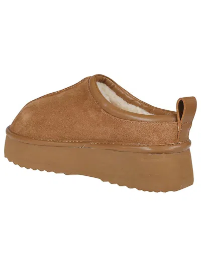 Hoor Mars Platform Mules In Brown