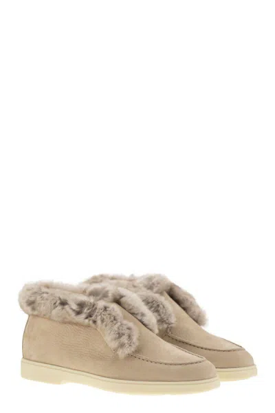 Santoni Desert Boot In Nubuck With Fur In Beige