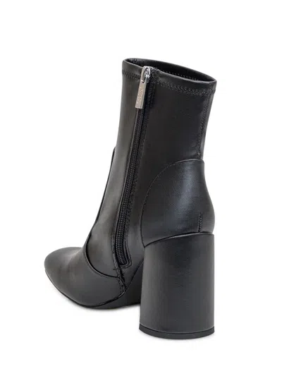Steve Madden Boot With Heel In Black