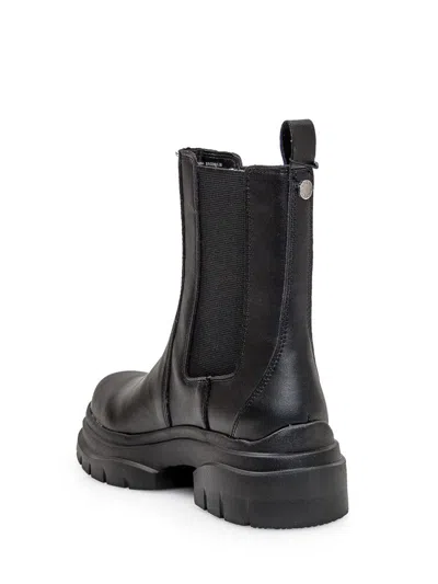 Steve Madden Headqrtr Boot In Black