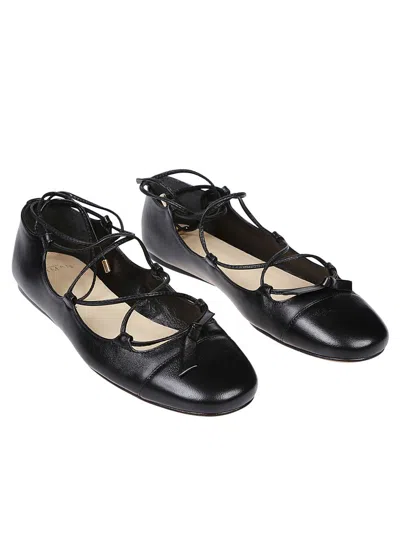 Alexandre Birman Slim Carita Flat Ballerinas In Black