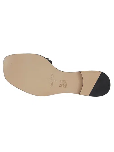 Alexandre Birman Clarita Sandals In Black