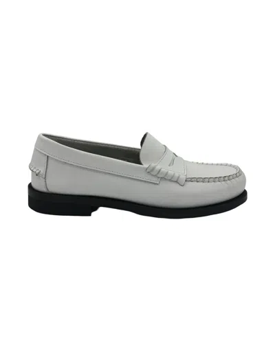 The Sharp Corner Mocha Sabot Shoe In White