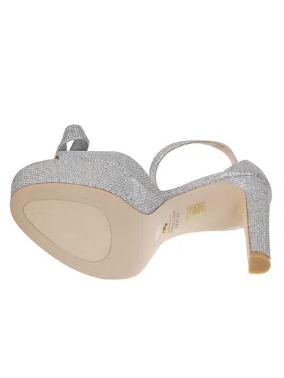 Stuart Weitzman Discoplatform Mega Bow Sandals In Grey